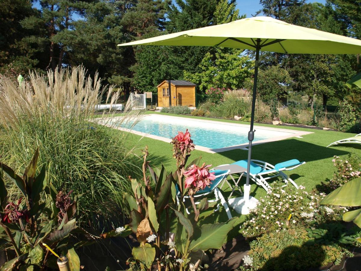Cozy Cottage In Aquitaine With Private Swimming Pool Peyzac-le-Moustier Exterior photo